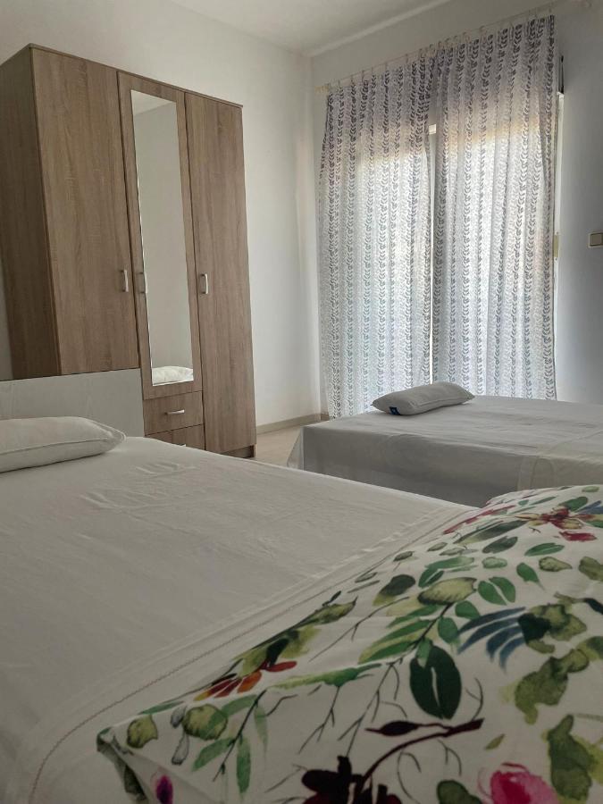 Sun Side Apartment Kastela Luaran gambar